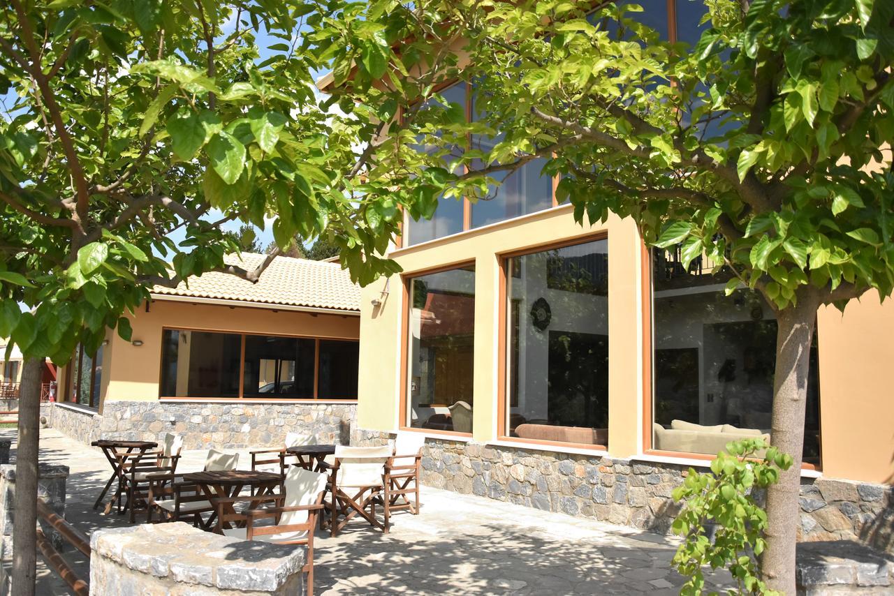 Olvios Hotel 고우라 외부 사진